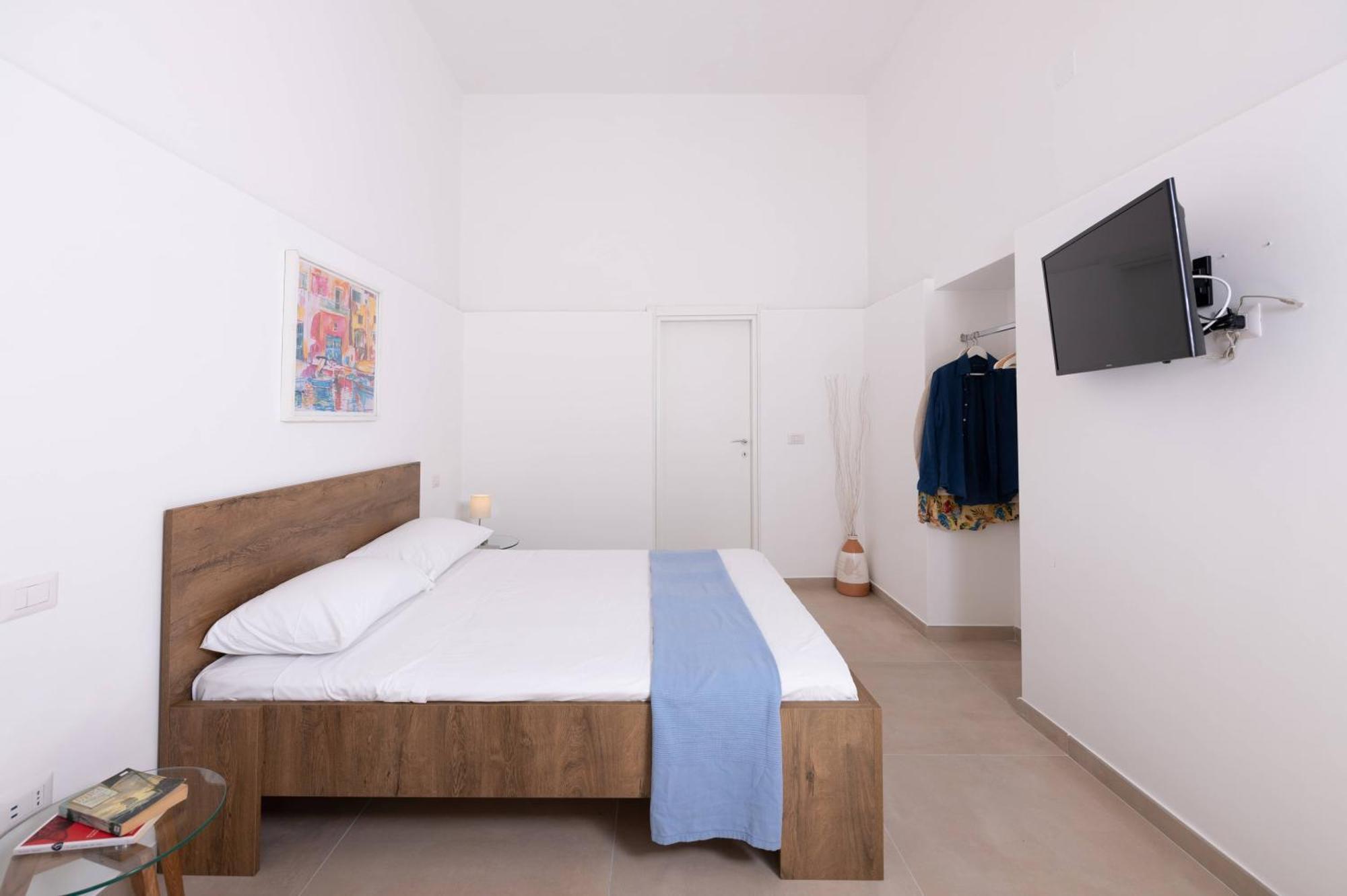 Apartahotel Gioia 13 & 5*