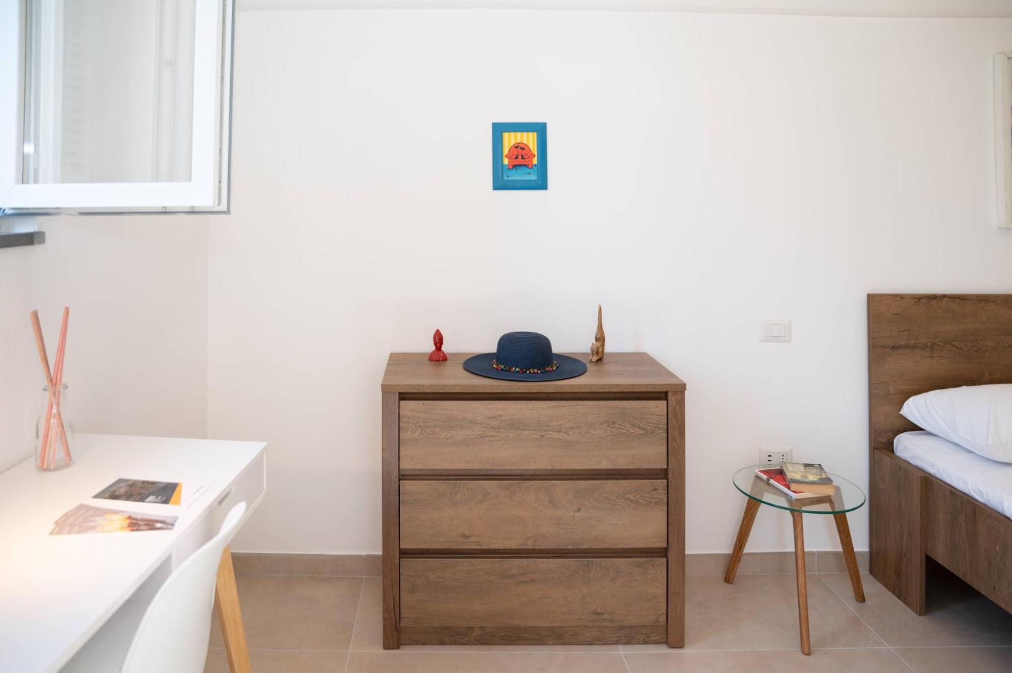 Gioia 13 & Aparthotel Procida